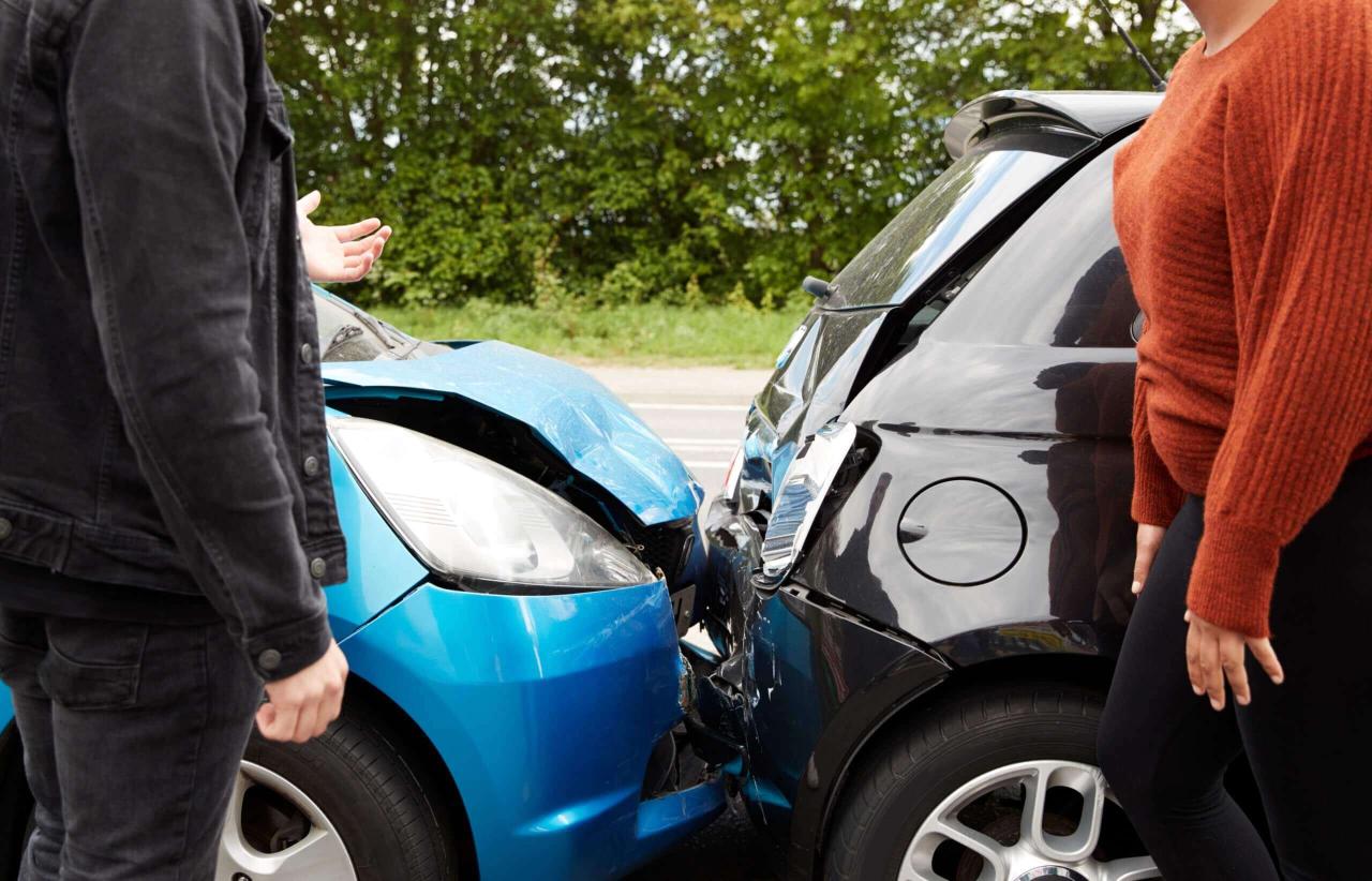 Accident car lawyer hiring need